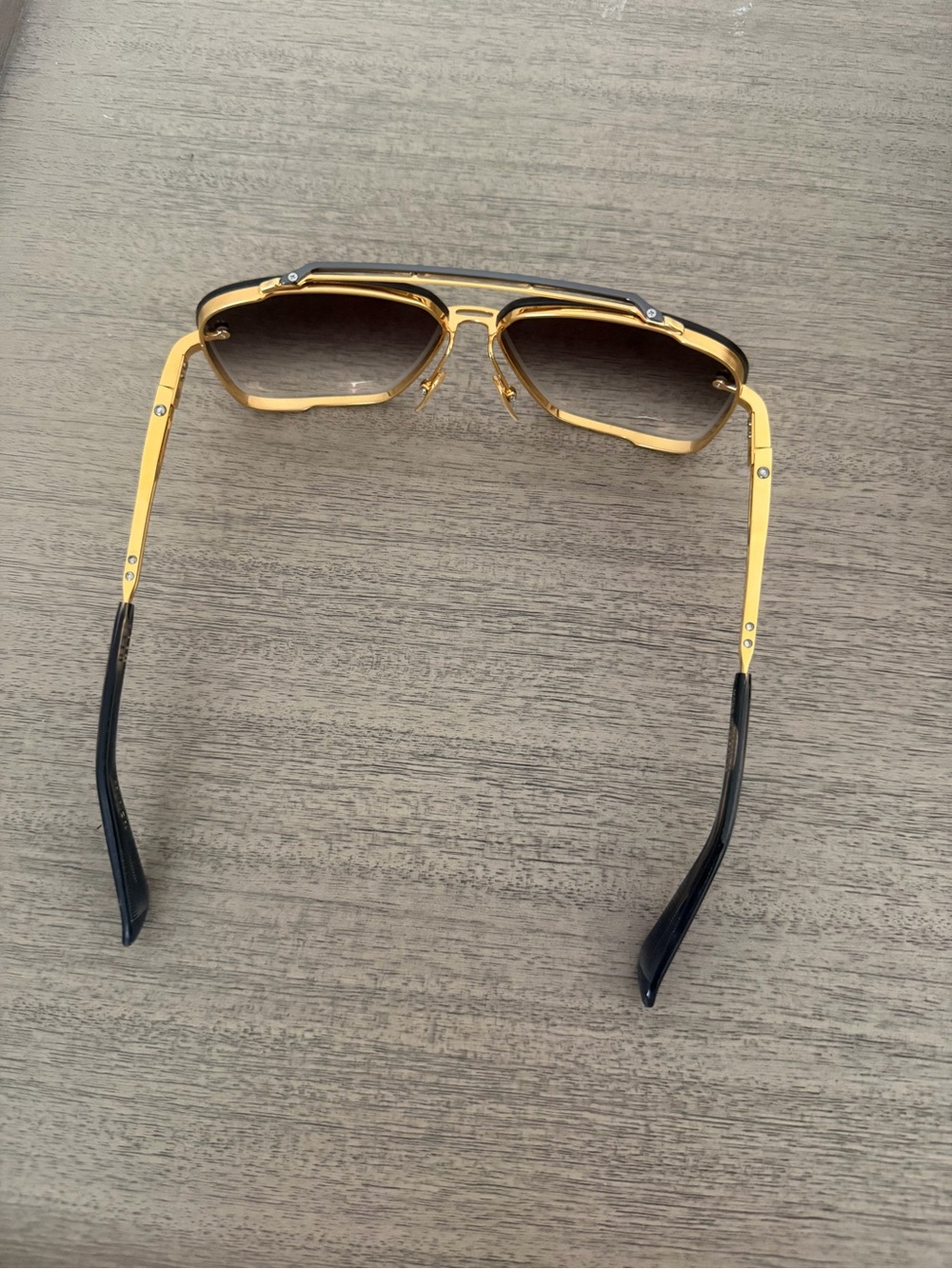 Gold Frame Brown Gradient Aviator Sunglasses - Picture 5 of 8